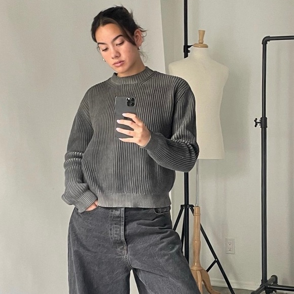 Meet your Posher - Picture 1 of 1